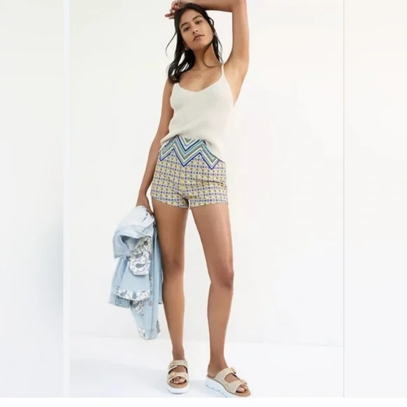 Maeve X Anthropologie High-Waist Abstract Print Shorts size 6 - Picture 2 of 14